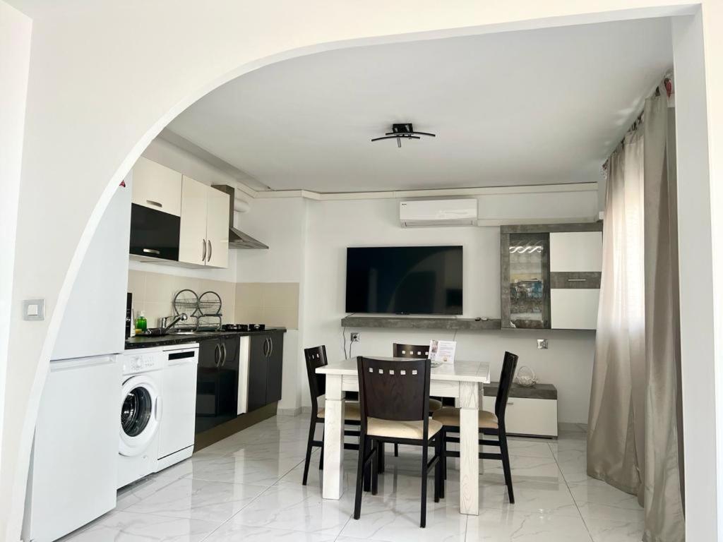 Apartamento Alteagroup Centro ภายนอก รูปภาพ